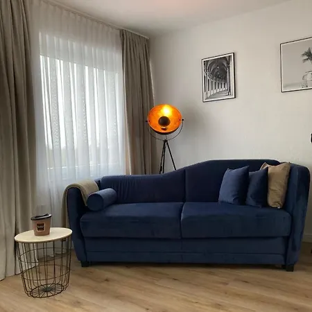 Apartment Sky - Messe Contactless Check In *